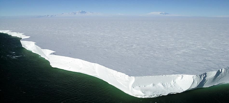 Kollabierendes Schelfeis wegen Schneemangel